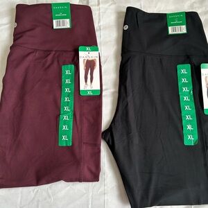NWT 2 Danskin High-Rise Pocket Leggings 
Woman Size XL Black & Black Cherry